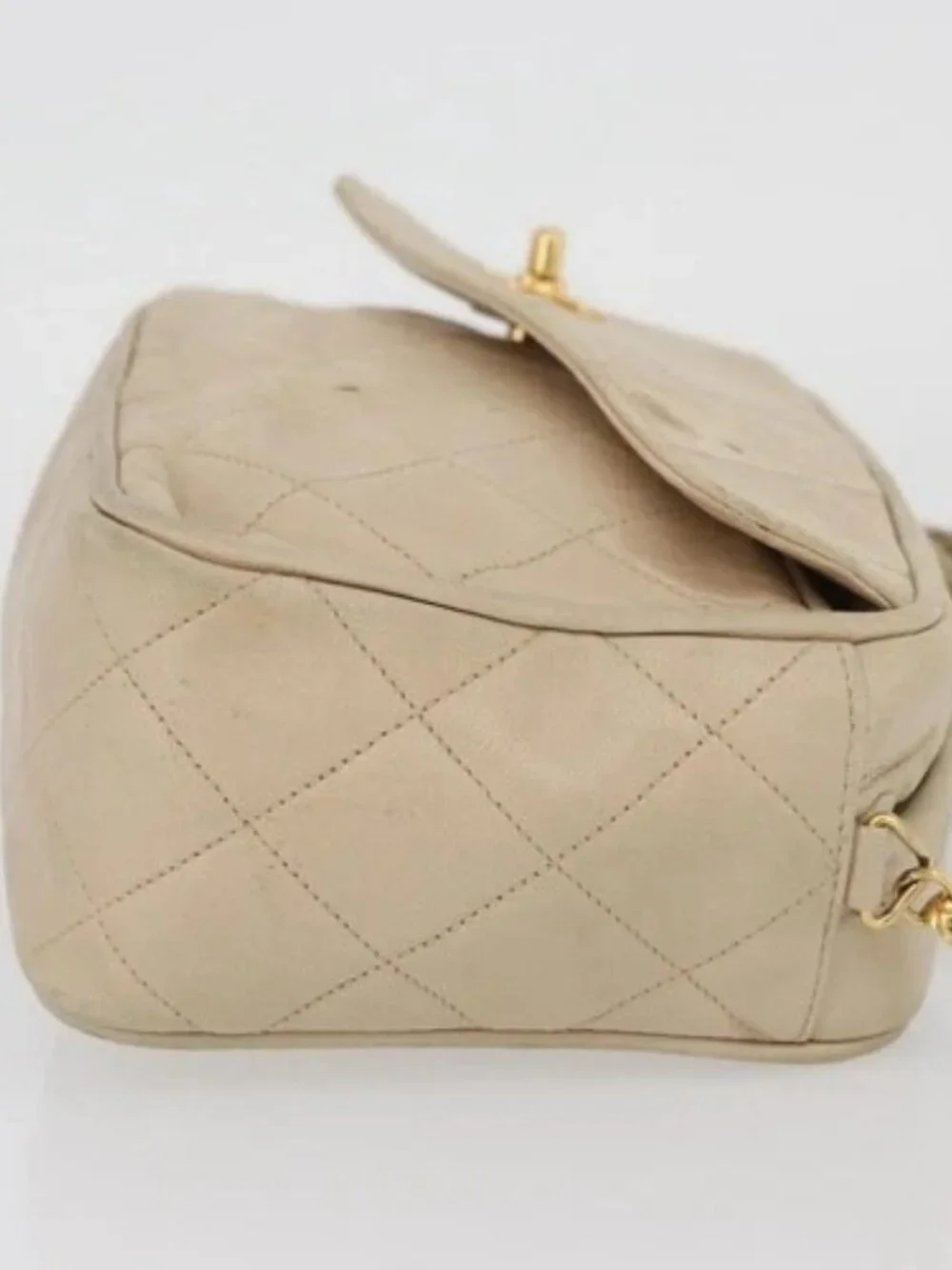 CHANEL Matelasse Chain Shoulder Bag Lamb Skin Ivory Gold CC Auth AMZ315